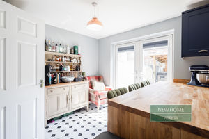 Photo 6- click for photo gallery